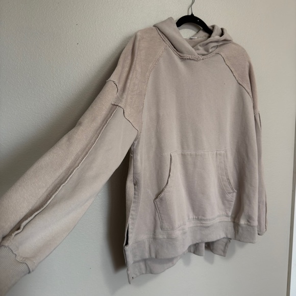 AEMI+CO Tops - Beige Hoodie w/ side slits